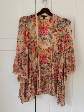 torrid Beige Floral Sheer Kimono Cardigan with Pink and Orange Blooms